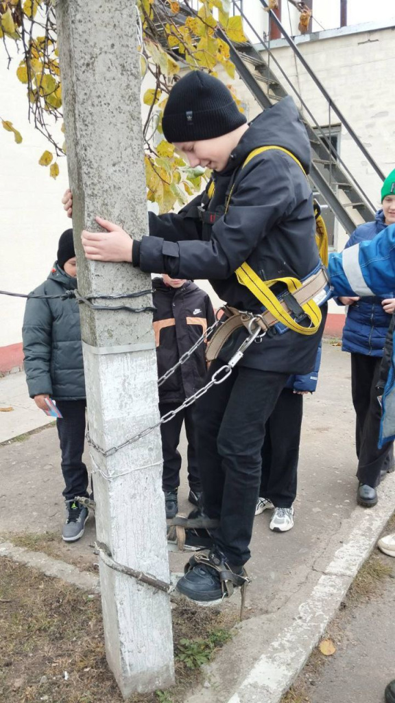 Глуск совместно с РЭС.jpg