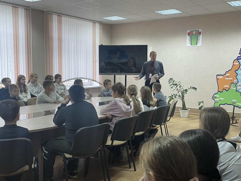 Любань СШ 3 совместно с горгазом...jpg