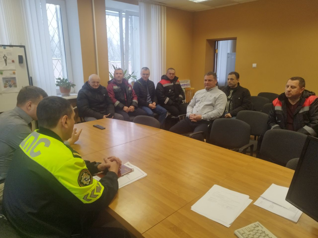 photo_2025-11-24_12-16-47 (2).jpg