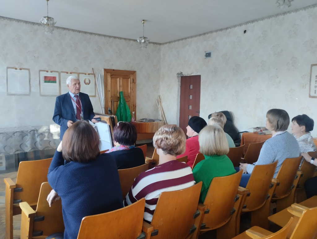 Сельский сход аг Людвиново_1.jpg